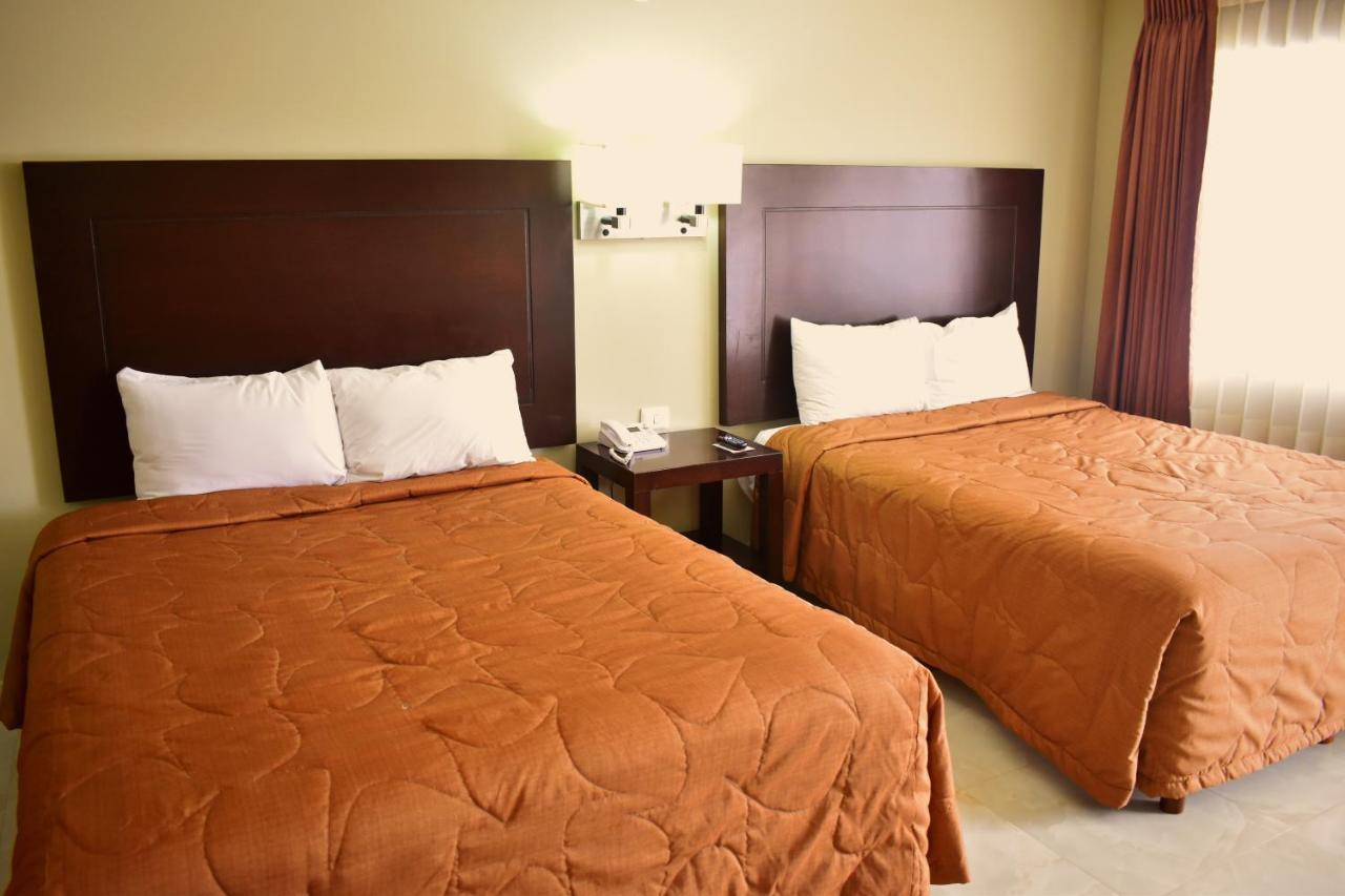 El Camino Hotel & Suites Heroica Caborca Esterno foto