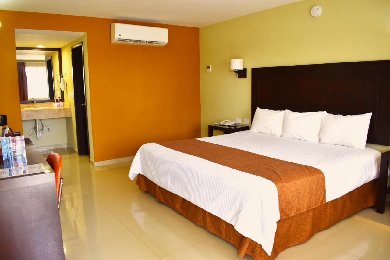 El Camino Hotel & Suites Heroica Caborca Esterno foto