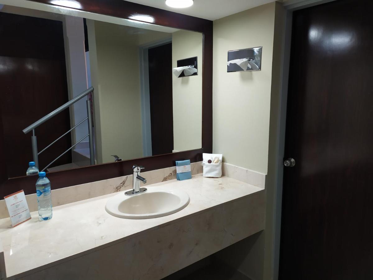 El Camino Hotel & Suites Heroica Caborca Esterno foto